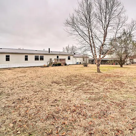 Eufaula Escape With Deck - Steps To Lake!